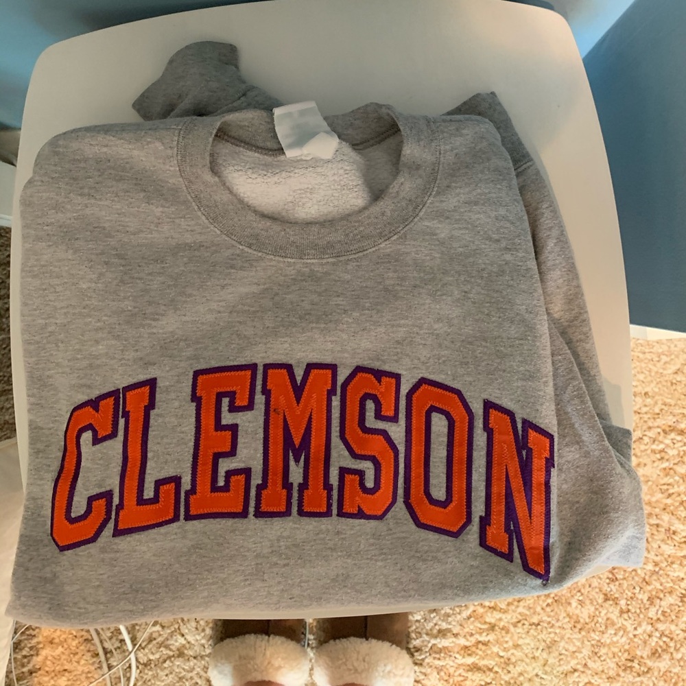 vintage women’s clemson sweatshirt